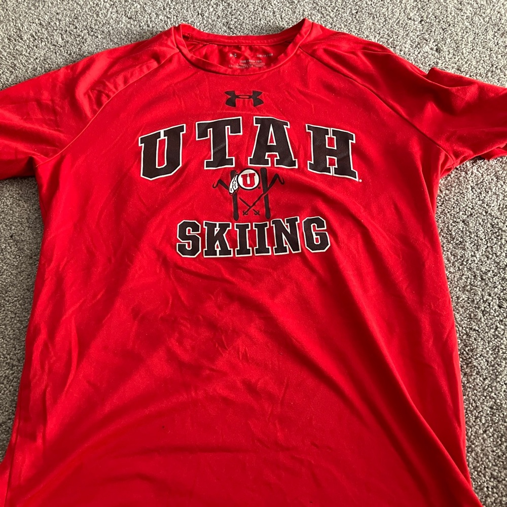 T-Shirt Small Under Armor Utah Skiing Red
